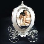 유럽식 사진 프레임 테이블 5인치 개성적 크리에이티브 캐리지 라운드 화이트 어린이 결혼 생일 선물 회전 음악