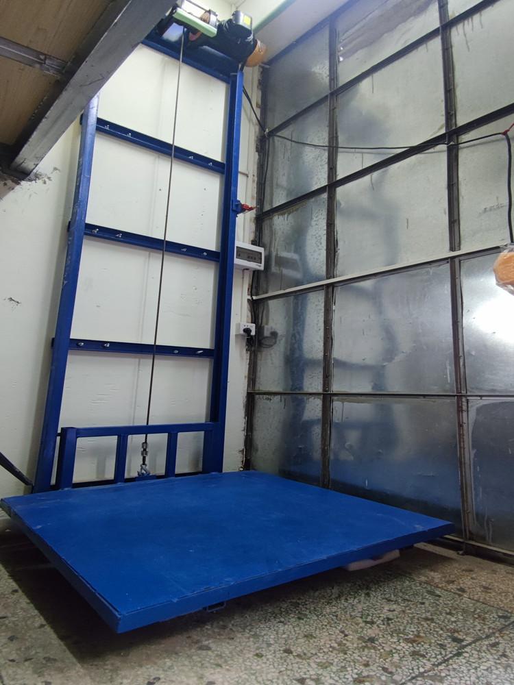 main_595255690208_0-1 소형화물용 엘리베이터 220v 전기 가정용 리프트 단순 싱글 더블 트랙 화물용 엘리베이터 리프팅 플랫폼 고정 호텔 음식 배달 - 이미지 1