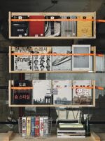 벽걸이 책장, 펀치프리 캠핑 스타일, 북유럽풍 나무 책장, 침실, 거실, 수납형 벽걸이 잡지꽂이