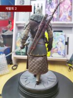 위쳐 3: 와일드 헌트 게임 주변기기 게랄트 화이트 울프 수제 모델 인형 장난감 인형 장식품 재고 있음 - 이미지 4