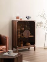 모던 심플 북미산 검은 호두 원목 식탁 옆 와인 캐비닛 거실 다기능 더블 도어 수납 캐비닛 현관 캐비닛 - 이미지 3