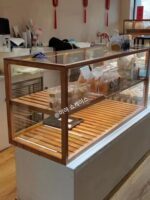 맞춤형 베이킹 숍 소형 유리 디스플레이 캐비닛 베이커리 디스플레이 캐비닛 실온 케이크 캐비닛 카페 디저트 디스플레이 랙 - 이미지 4