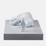 모킹버드 로빈 수지 장식품 스웨트셔츠 소년 캐릭터 조각 아시아 추상 데스크탑 선물 - 이미지 5