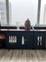 미국식 사이드보드 상업용 견고한 목재 다기능 티 캐비닛 벽면 레트로 철 주방 준비 캐비닛 보관 캐비닛