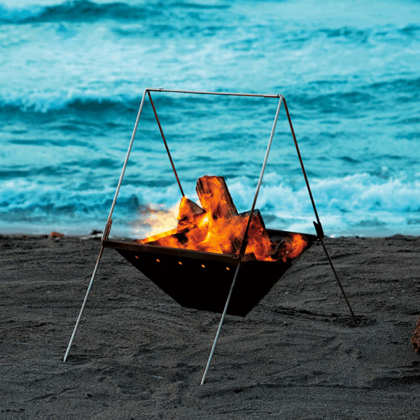 UNIFLAME 야외 캠핑 모닥불 스탠드 450 스테인리스 스틸 접이식 및 보관 용이