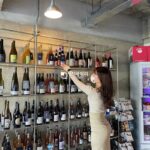 모던 심플 멀티 레이어 플로어 스탠딩 화장품 투명 디스플레이 캐비닛 유리 수납 랙 신발 가방 액세서리 수납 디스플레이 랙 - 이미지 3