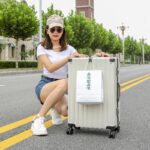 짐 가방 20 트롤리 케이스 유니버셜 휠 24 남녀 학생용 신형 무소음 강력하고 내구성 있는 비밀번호 가죽 가방 - 이미지 5