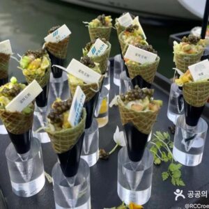 디저트 에그롤 트레이 레스토랑 크리에이티브 요리 콜드 요리 식기류 호텔 예술적 컨셉 요리 서빙 장식용 접시