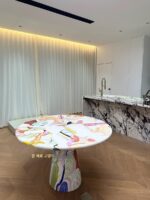 끌로 깎은 고양이 유리섬유 맞춤형 네덜란드 예술가 용광로 유화 페인팅 테이블 창의적 조명 고급 레저 식탁 - 이미지 4