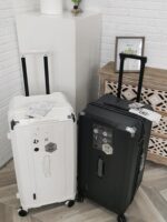 여성용 수출용 트롤리 케이스 28인치 범용 휠 대용량 여행 가방 36 무소음 학생용 여행 가방 남성용 체크인 여행 가방 - 이미지 4