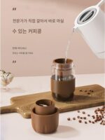 휴대용 분쇄 통합 핸드브루 아메리칸 커피 머신 가정용 야외 소형 미니 원두 분쇄기 1인용 주서기 - 이미지 2