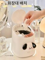 심플하고 고급스러운 데스크탑 쓰레기통 위생 버킷 상자 크리에이티브 팝업 뚜껑 쓰레기통 학생 책상 보관 버킷 귀여운 - 이미지 3