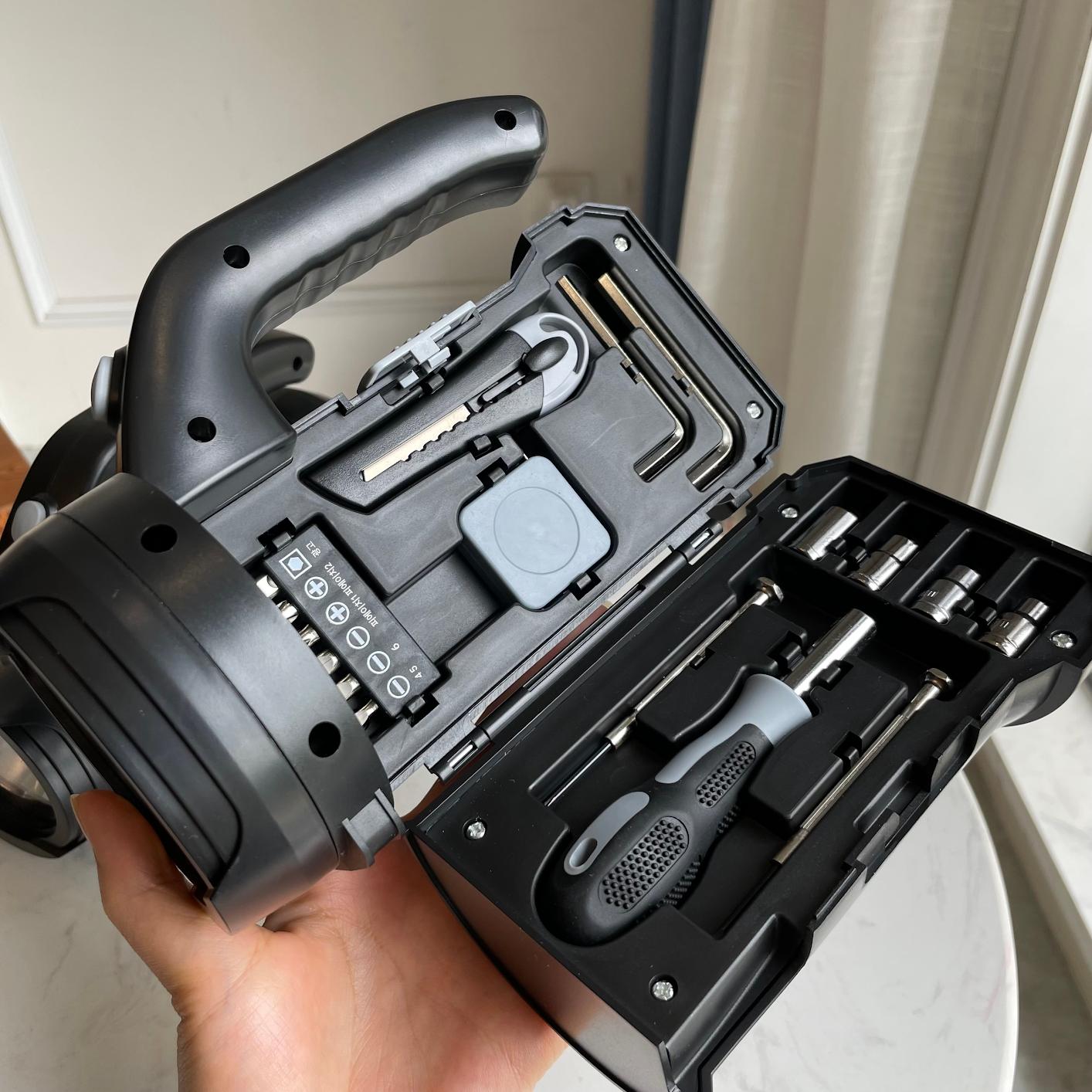 main_713309943408_0 아마존에서 69달러에 핫세일 중! 다기능 야외 가정용 자동차 조명 도구 상자 조명 야외 캠핑 티셔츠가 아닙니다 - 이미지 1