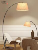 JOICO 스위스 플로어 램프 거실 고급 소파 옆 크리에이티브 낚시 램프 분위기 조명 럭셔리 수직 테이블 램프