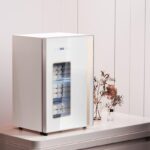 화이트 뷰티 살롱 UV 상업용 수직 타월 소독 캐비닛 유치원 소형 네일 도구 소독 및 보온