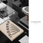 유럽 ​​스타일 스테인리스 스틸 커피 스푼 세트 크리에이티브 아이스크림 스푼 모던 라이트 럭셔리 선물 로켓 에그 장식품 선물 - 이미지 4