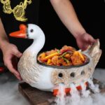 특별요리, 인터넷 셀러브리티 황금닭, 오리, 거위, 소 모양, 드라이아이스 알코올 겸용 식기, 농가호텔, 창의적인 접시 배열