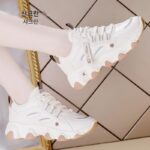 샤클란 라이트 럭셔리 브랜드 소형 가죽 아빠화 여성용 2025년 봄 신상품 소프트솔 캐주얼 스포츠화