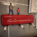 코르벳 스크립트 밸브 커버 랙 레트로 차고 스파크 플러그 장식 랙 키 후크 - 이미지 5