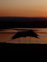 아웃도어 요기(Outdoor Yogui)는 고스트 아웃도어 텐트 캠핑 피크닉 선쉐이드 초경량 70D 양면 실리콘 코팅 네이비 블루 텐트를 보유하고 있습니다. - 이미지 2