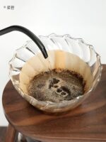 핸드드립 커피 코너포트 공유포트 드립필터 컵 주방용품 휴대용 가정용 세트 아카시아나무 커피스탠드 - 이미지 3