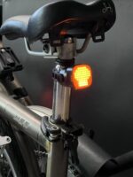 푸야오는 브롬톤 샤오부 액세서리 자전거 조명 지능형 유도 미등 고속도로 야간 라이딩 표현 조명에 적합합니다. - 이미지 2