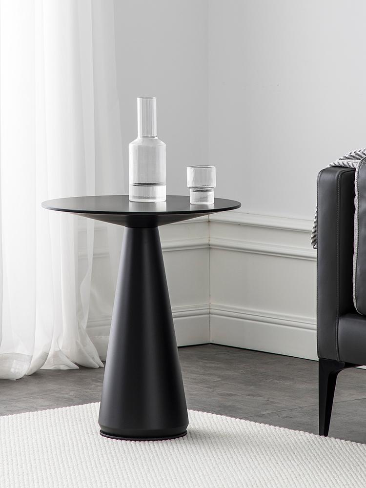 main_732597703186_0-1 Beimu Nianhua 모던 라이트 럭셔리 사이드 테이블 이탈리아 미니멀리스트 블랙 소형 커피 테이블 라운드 소파 금속 코너 테이블 디자이너 - 이미지 1