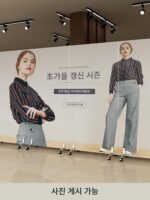 원활한 서예 및 그림 전시 보드 맞춤형 학교 사진 홍보 보드 붙인 린넨 서예 및 그림 예술 작품 모바일 파티션 벽 전시 벽 - 이미지 4