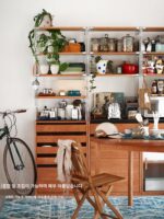 푸성지/벽면에 붙은 사이드보드 일체형 솔리드우드 스테인리스 스틸 캐비닛 거실 와인 캐비닛 다기능 수납 캐비닛 매우 좁음