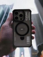 EUTA는 Apple 15promax 모바일 폰 케이스 2023 새로운 iPhone16Promax 단순 투명 고급 magesafe 자기 충전 보이지 않는 브래킷 낙하 방지 전체 가장자리 조수에 적합합니다. - 이미지 4