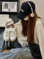 란얀 2024년 봄 신상품 크림 가죽 화이트 슈즈 스니커즈 여성용 로우탑 다재다능 스포츠 캐주얼화 학생용 - 이미지 3