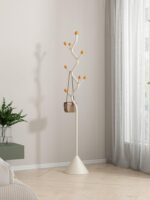 넷 셀러브리티 홈 수직 옷걸이 바닥 침실 입구 크림 스타일 실내 코트 랙 거실 심플 옷걸이 - 이미지 4