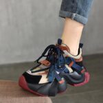 2025년 봄 신상품 정품 가죽 두꺼운 밑창 아빠화 여성 캐주얼 레이스업 로우탑화 디자인 인 트렌디화 하이힐