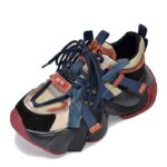 2025년 봄 신상품 정품 가죽 두꺼운 밑창 아빠화 여성 캐주얼 레이스업 로우탑화 디자인 인 트렌디화 하이힐 - 이미지 5