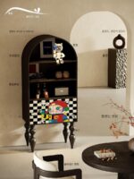 모던 라이트 럭셔리 만화 거실 견고한 나무 수납장 책장 현관 현관 장식 통합 무료 설치 수직 캐비닛