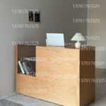 MMillais 페인트 심플 회사 프런트 데스크 네일 샵 계산대 의류 매장 맞춤형 리셉션 데스크 아일랜드 캐비닛