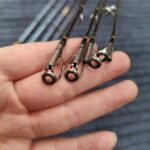 정품 아부 워썬더 강화 버전 MH+ 솔리드 우드 시더 대형 물고기 미끼 바다 낚시 미끼 스트레이트 핸들 건 핸들 블랙 피쉬 - 이미지 4