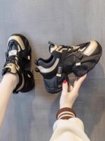 홍콩 여성용 두꺼운 밑창 튼튼한 아빠화, 발을 더 ​​작게 보이게 해줍니다 2024년 신상품 봄 가을 유행 핫셀링 내부 키높이 스포츠 캐주얼화 - 이미지 3