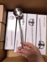 정말 유용해요! 304 스테인레스 스틸 오일 붓는 숟가락 긴 손잡이 불타는 오일 붓는 오일 주방 뜨거운 오일 작은 냄비 특수 숟가락