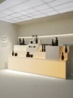 18개 종이 디스플레이 스탠드 윈도우 디스플레이 스탠드 하이앤로우 신발 의류 매장 핸드메이드 제품 디스플레이 캐비닛 사다리 디스플레이 랙