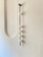 프랑스 듀플렉스 롱 폴 벽등 크림 스타일 풀 구리 디자이너 빌라 로비 거실 배경 벽 롱 스트립 램프 - 이미지 3