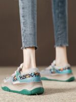 소가죽 레트로 컬러풀 두꺼운 밑창 여성화 2024 봄 가을 신상 정품 가죽 다재다능한 싱글화 틈새 캐주얼 스포츠화