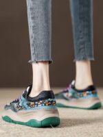 소가죽 레트로 컬러풀 두꺼운 밑창 여성화 2024 봄 가을 신상 정품 가죽 다재다능한 싱글화 틈새 캐주얼 스포츠화 - 이미지 3