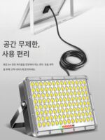 초고휘도 태양광 경기장 조명 6m 높이 기둥 엔지니어링 가로등 더블 헤드 야외 정사각형 고출력 LED 투광등 - 이미지 4