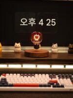 자기부상 전구 사랑 야간 조명 사무실 데스크탑 장식품 분위기 조명 창의적 선물 책상 램프 1억 광년 - 이미지 3