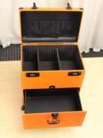 모바일 미용사 스페셜 박스 자수 카트 화장품 박스 족욕 귀 청소 고급 범용 휠 카트 서랍 박스