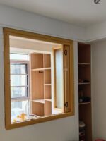 좌우 접이식 창문 견고한 목재 창문 통나무 주방 커피숍 케이크숍 인테리어 파티션 장식 슬라이딩 접이식 창문 - 이미지 4