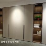 정저우 푸렌 징반 완화 아이겔리 전체 주택 맞춤형 현대식 조명 럭셔리 탈의실 맞춤형 공장 - 이미지 5