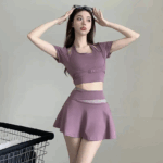 요가 수트 스커트 수트 여성 가슴 패드 안티노출 레깅스 2024 새로운 스타일 네트 셀러브리티 반팔 스포츠 피트니스 의류 - 이미지 2