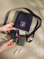 핸드폰 가방 미니 가방 남녀 한국 스타일 심플 2024 새로운 스타일 키 체인지 여름 산책 작은 어깨 가방 - 이미지 3